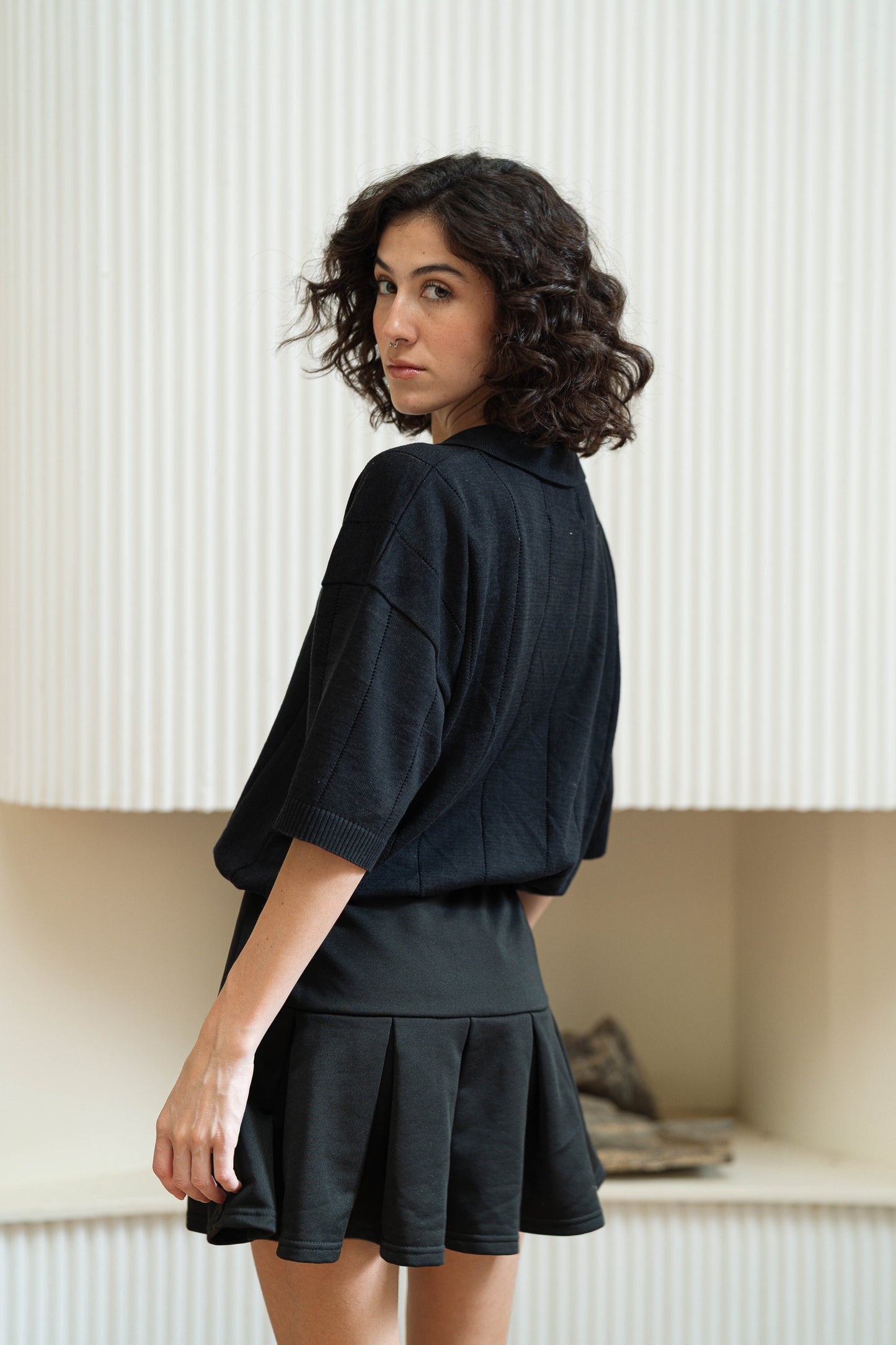 Black Knitted Breathable Tee