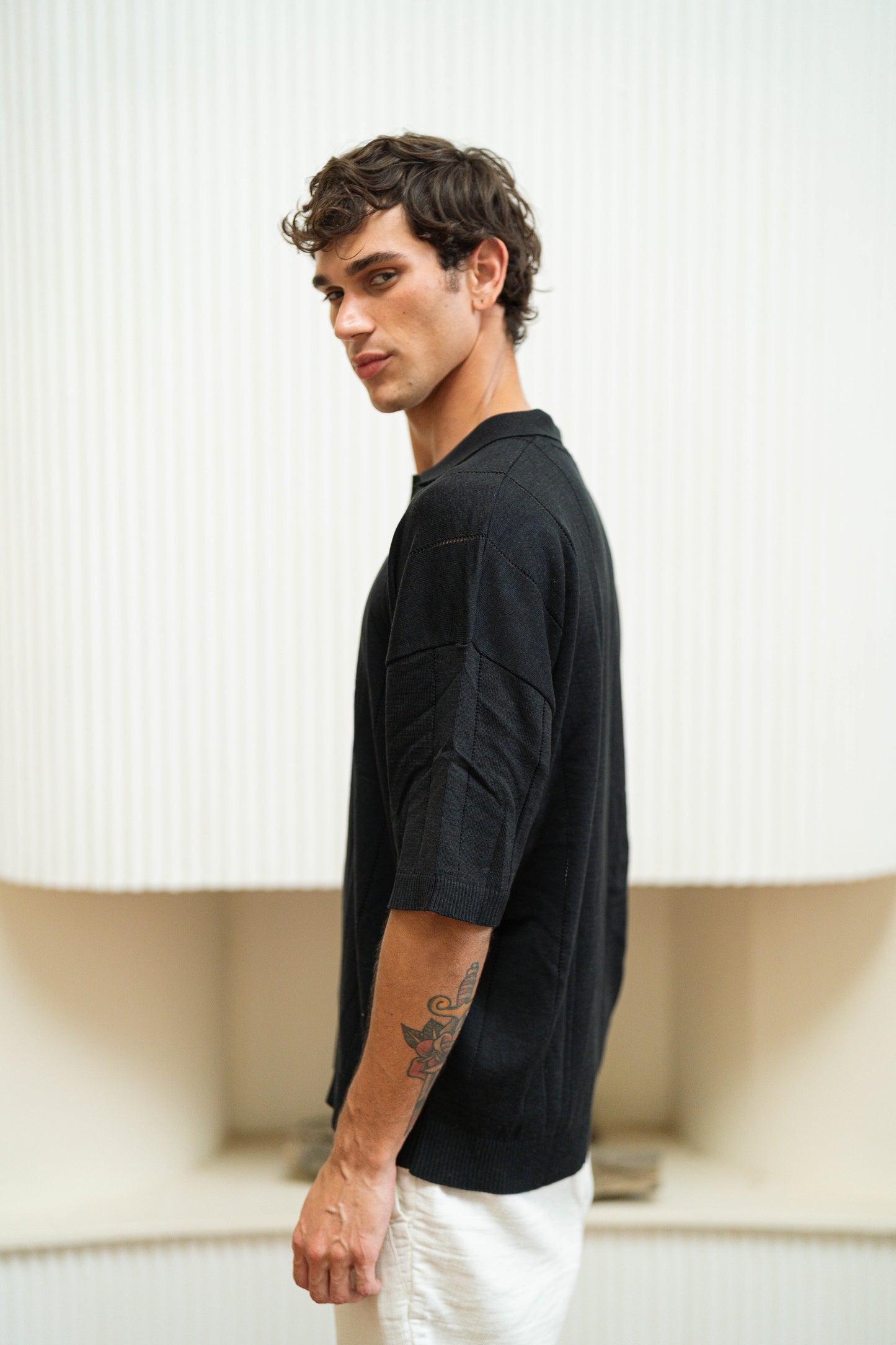 Black Knitted Breathable Tee