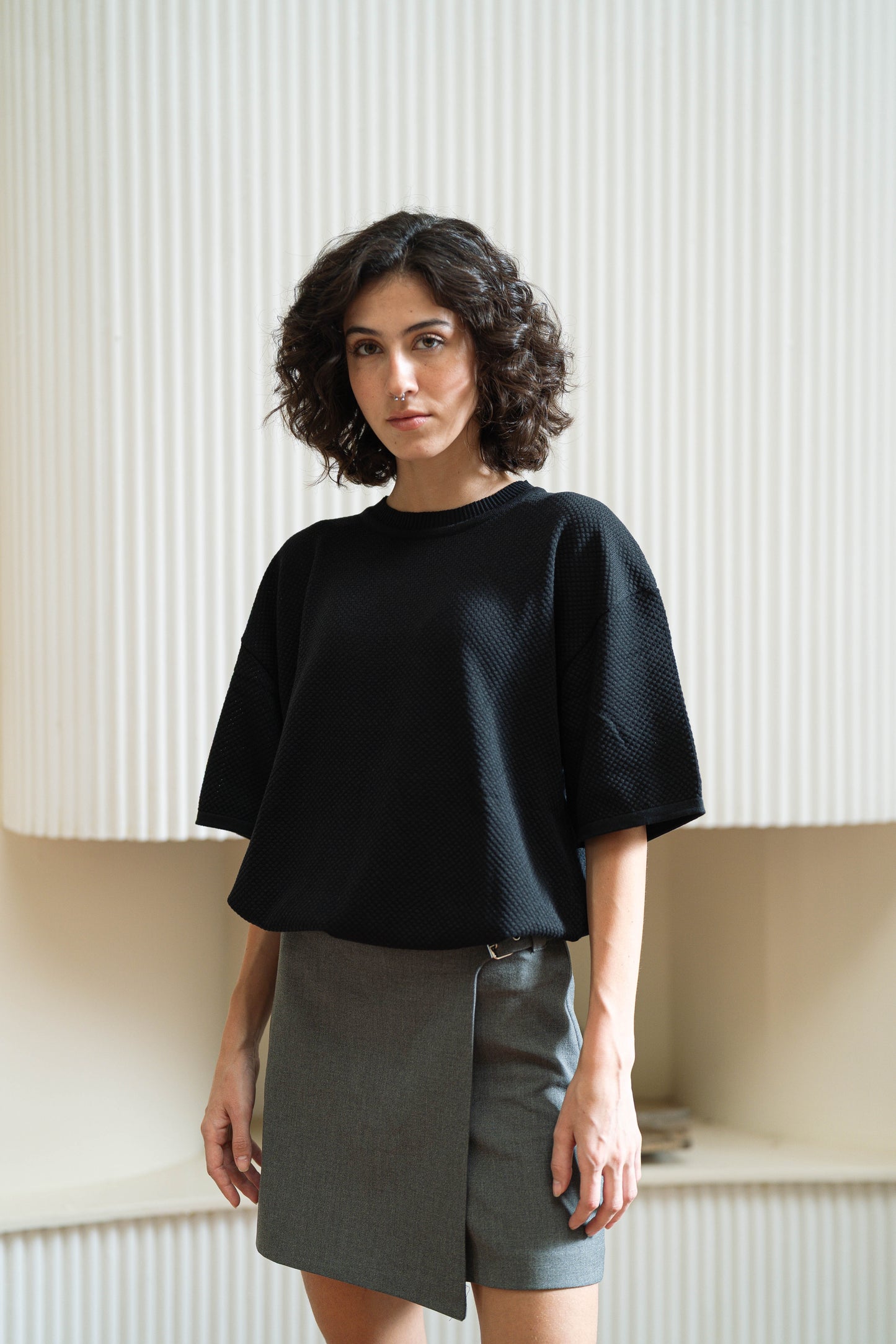 Black Knitted Round Tee